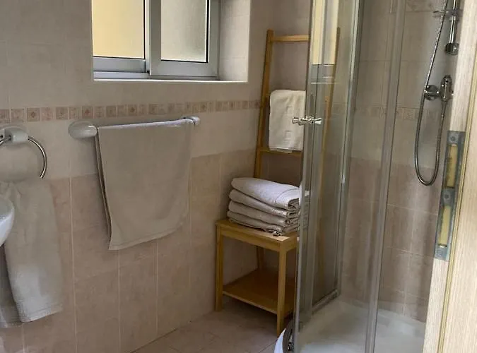 Newly Refurbished Appartement *